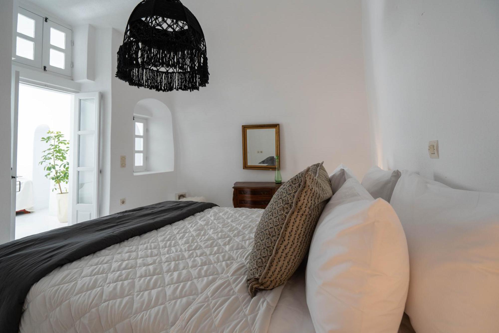 The Magic Luxury Cave Suites Вотон Экстерьер фото